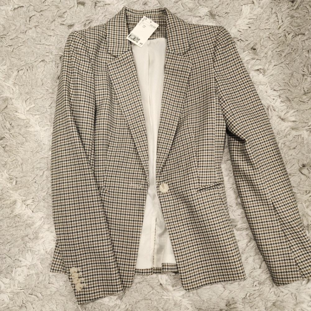 HM Houndstooth Blazer NWT